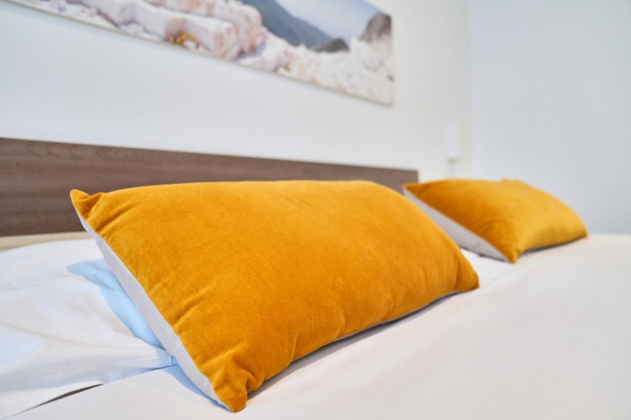 Firmafede Guest House Sarzana Eksteriør bilde